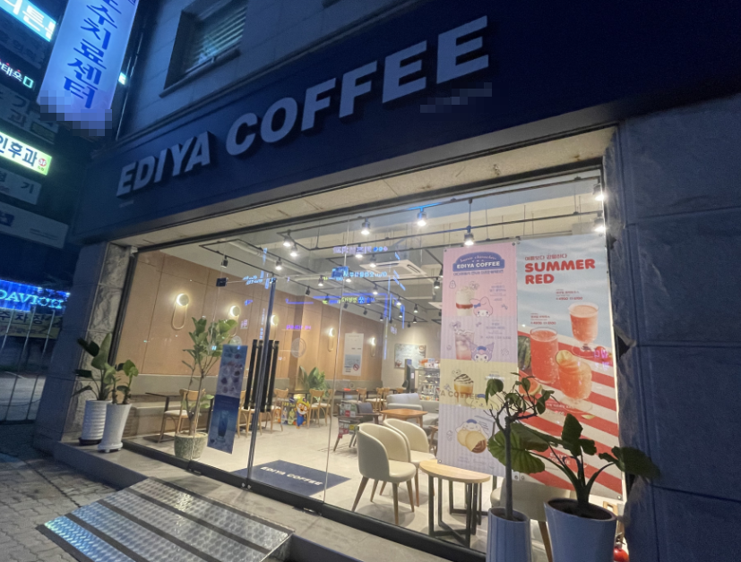 소자본창업 이디야커피 월800수익 풀오토운영 중 매장 전경
